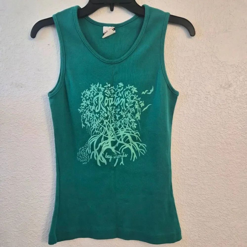 NWOT Vibrant Green Roatan Bay Islands Tank Top: Honduras